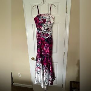 Caché Floor Length Floral Dress